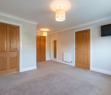 Morven Court - Photo 3