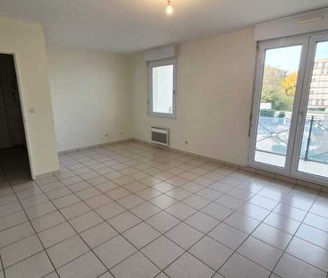 Location Appartement 2 pièces 51m² ORLEANS 45000 - Photo 1