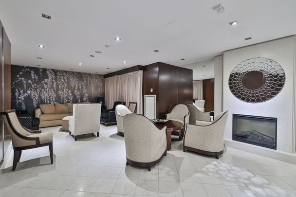 For Lease - 68 Yorkville Avenue Unit# 401, Toronto, Ontario - Photo 1