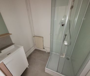 Location Appartement 4 pièces 73m² - Photo 3