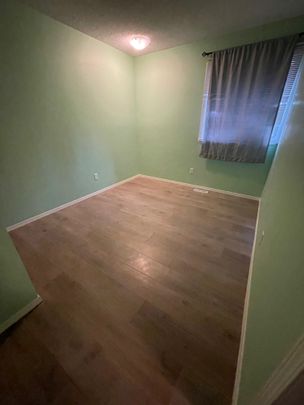 3 Bed Black Mountain - Photo 1