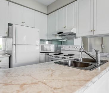 For Lease - 262 Farmstead Road, Richmond Hill, Ontario - Photo 4
