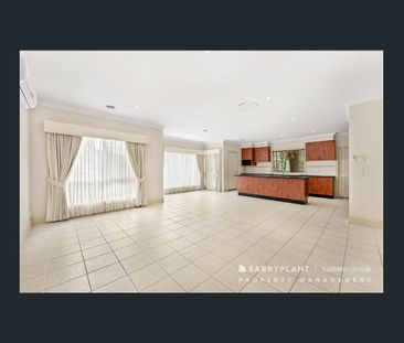 Spacious Family Living Just Steps from Doncaster East Secondary. - Photo 4