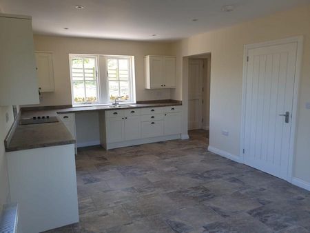 3 bedroom detached house to rent - Photo 5