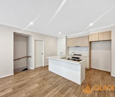 11 Luella Lane, Pakenham VIC 3810 - Townhouse For Rent | Domain - Photo 4