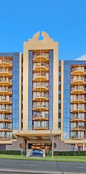 Modern Fully Furnished Studio in the Heart of Parramatta CBD! - Photo 1