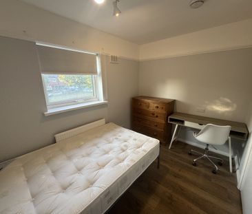 Burton Green, Clifton - P2309 - Photo 5