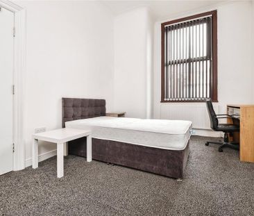 5 bedroom house to rent - Photo 2