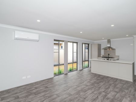 Dual key - main home - new build - Photo 4