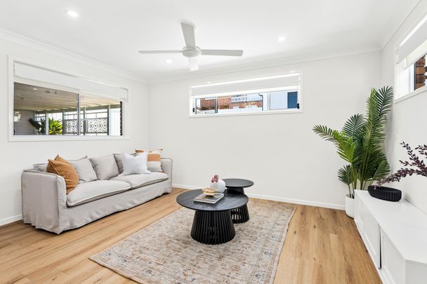 Fully Renovated Coastal Living 3 Bedroom Home - Photo 1