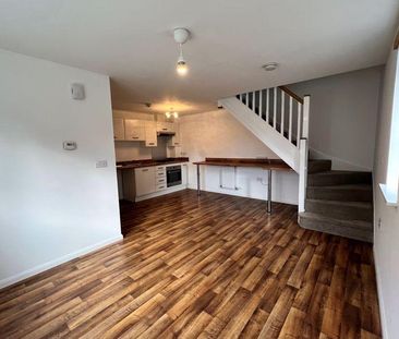 2 bedroom townhouse to rent - Photo 2