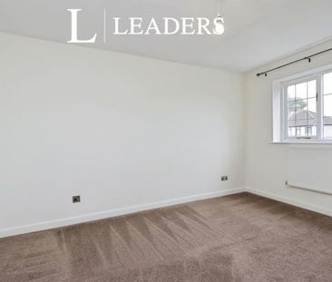 3 bedroom house to rent Newry Park East, Chester, CH2 - Photo 5