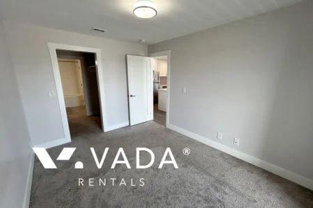 Unfurnished, Pet Friendly, 1 Bed 1 Bath Apartment For Rent - Photo 5