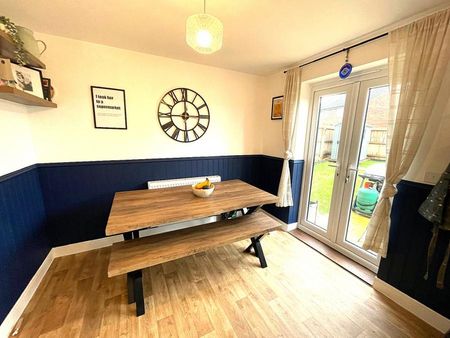 Burnham Way, Quarrington, NG34 - Photo 2