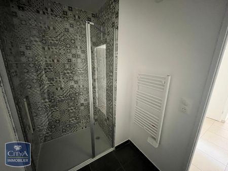 Location Appartement 3 pièces 57m² PERPIGNAN 66000 - Photo 2