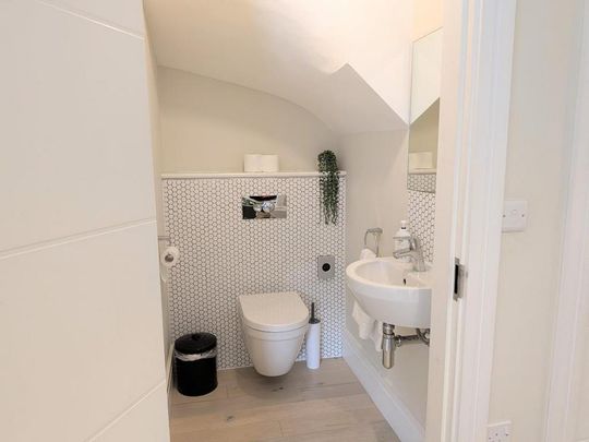 2 bedroom semi-detached house to rent - Photo 1