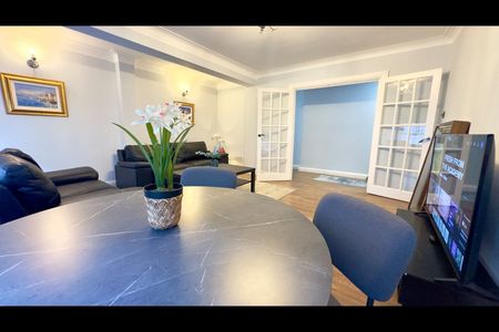 2 Bed Flat, Kendal Street, W2 - Photo 2