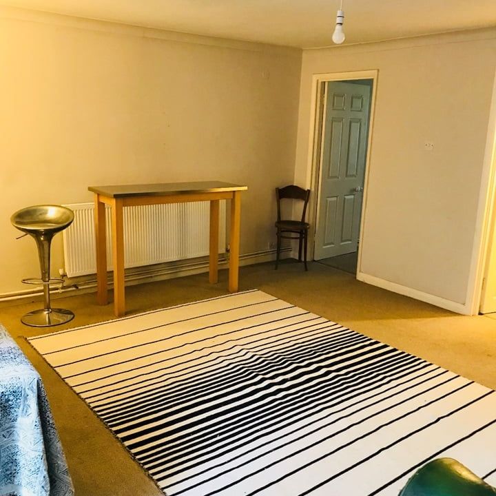 2 Bed Flat, Sillwood Place, BN1 - Photo 1