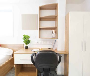 Bronze Studio - Photo 6