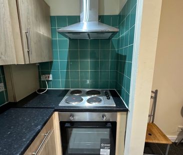 Derby Road Manchester - Photo 6