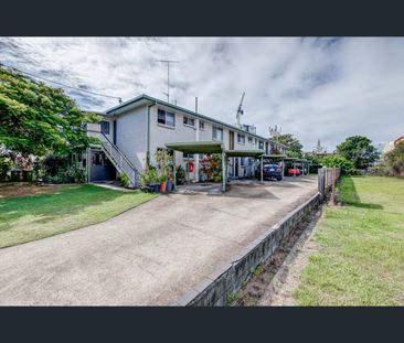 3/49 Back Street, Biggera Waters, Qld 4216 - Photo 2