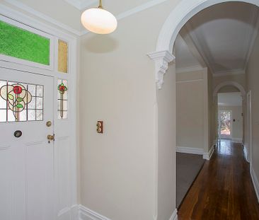 24 Arlington Avenue, - Photo 1