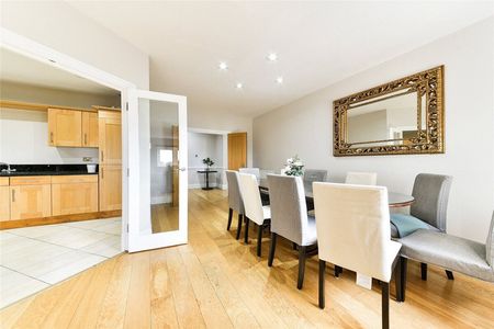 Avonmore Road - Photo 2