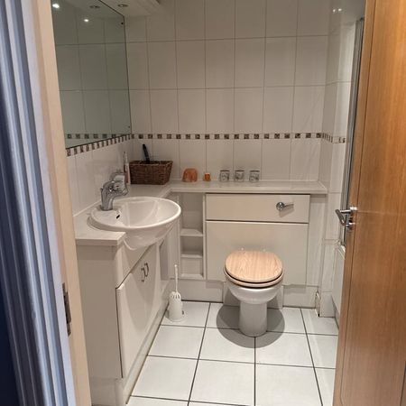 Room in a Shared Flat, Prime Meridian Walk, E14 - Photo 4