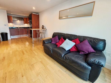 1 bedroom apartment to rent - Photo 3