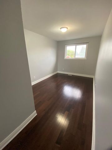 For Lease - 7731 Redstone Road, Mississauga, Ontario - Photo 3