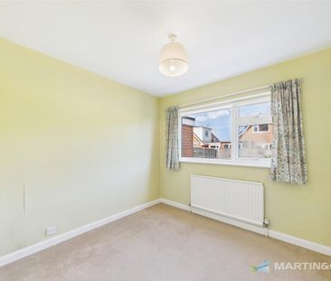 3 bedroom detached bungalow to rent - Photo 1