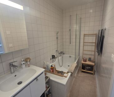 Maison contigüe à louer à Corminboeuf - Photo 5