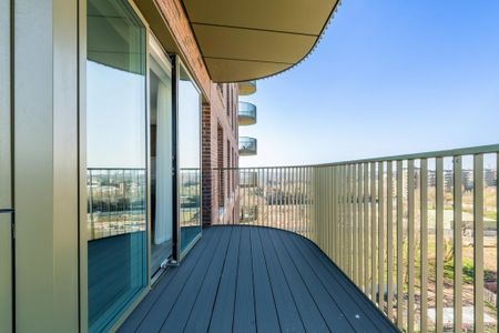 3 bedroom flat to rent - Photo 4