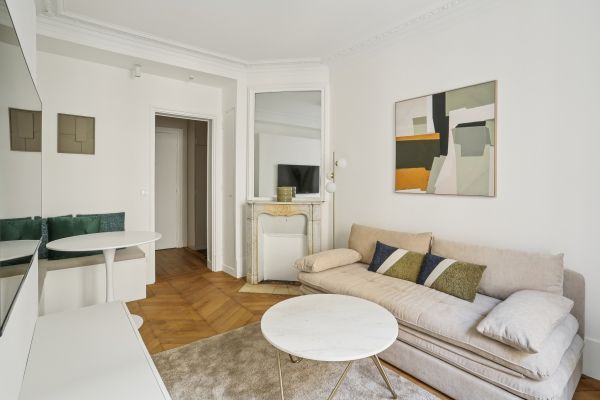 Appartement à louer à Paris 9Ème - Photo 1