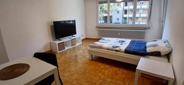 Modern möbliertes Zimmer in 8047 Zürich mieten - Foto 1