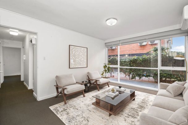 2/4 Gurner Street, St Kilda. - Photo 1