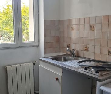 Location Appartement P2 Nimes - Photo 1
