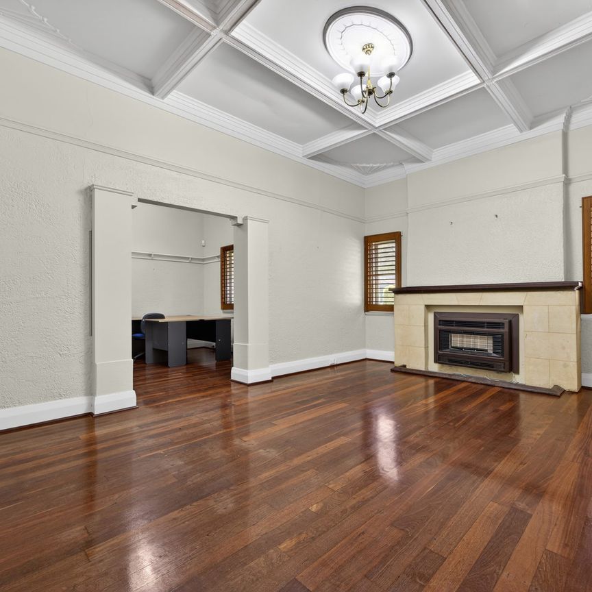 17 Alexander Street, Wembley Wa 6014 - Photo 1