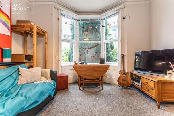 5 bedroom terraced house to rent - Photo 1