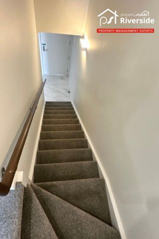 Charming 2-Bedroom Apartment - Centrally located. - Photo 2