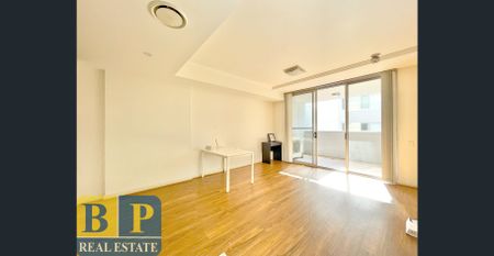 Total new timber floor one bedroom plus spacious study room - Photo 3