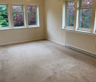 4 bedroom detached house to rent - Photo 2