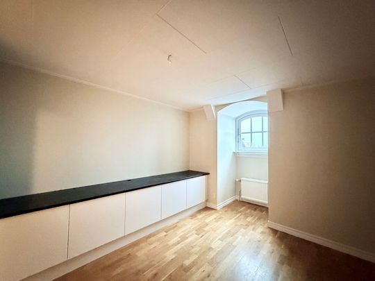 2,5:a Vallgatan 2A, Skara - Foto 1