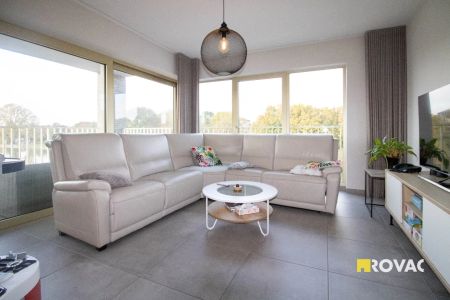 Prachtig afgewerkt en lichtrijk appartement op 2e verdieping met private autostaanplaats - Foto 4