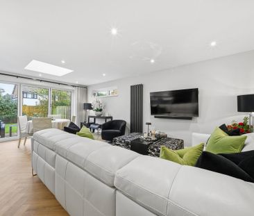 4 bedroom detached house to rent - Photo 3