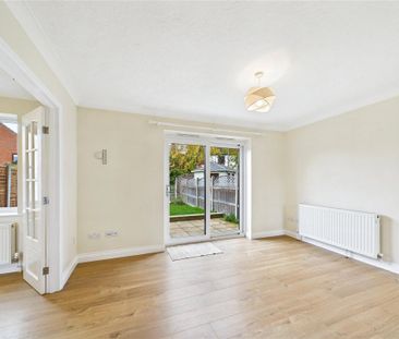 2 bedroom terraced house to rent - Photo 3