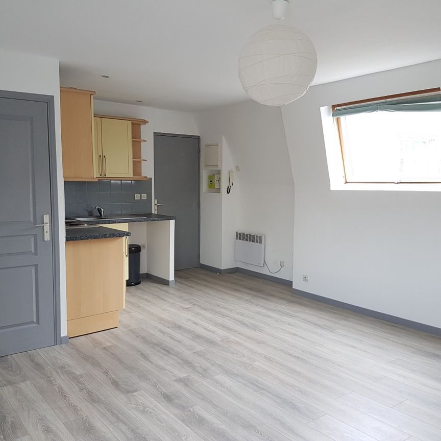Location Appartement 2 pièces 39m² VALENCIENNES 59300 - Photo 1