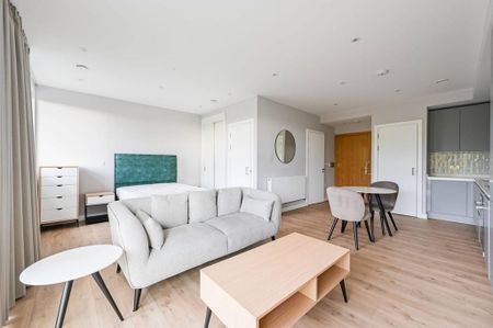 Studio to rent - Photo 3