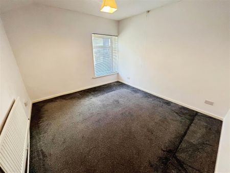 Graig Avenue, PONTYPRIDD - Photo 3