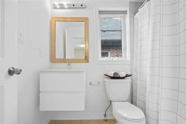 For Lease - 6D Parker Avenue, Richmond Hill, Ontario - Photo 1